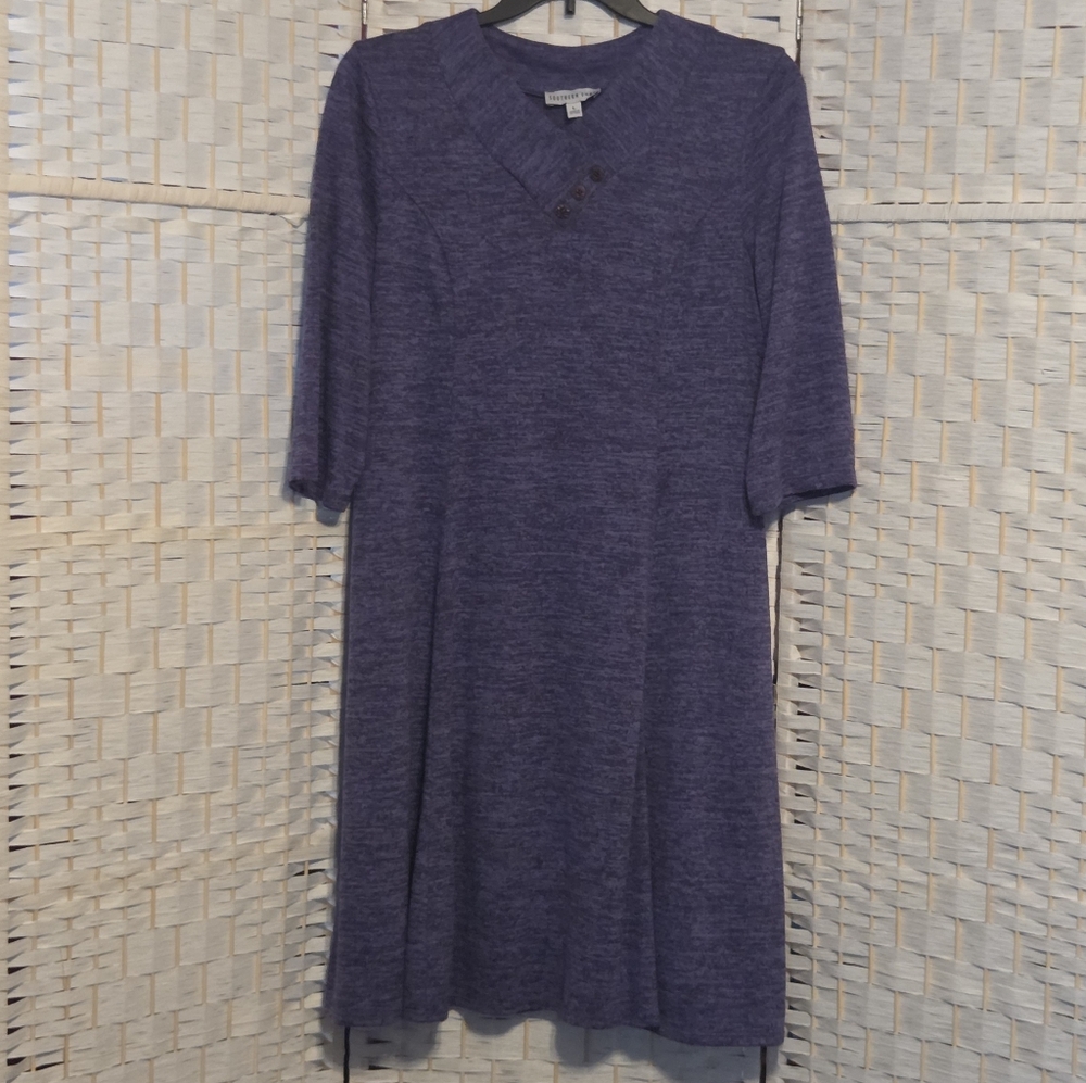 Southern Lady 3/4 Sleeve Purple Dress With Button Detail Size L